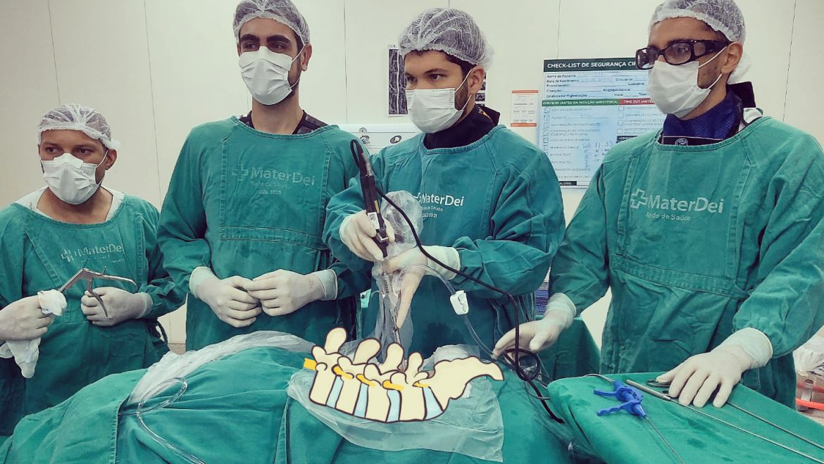 O que é a endoscopia de coluna